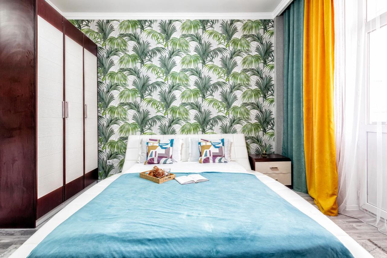 Cosy flat in the city center Astana Exterior foto